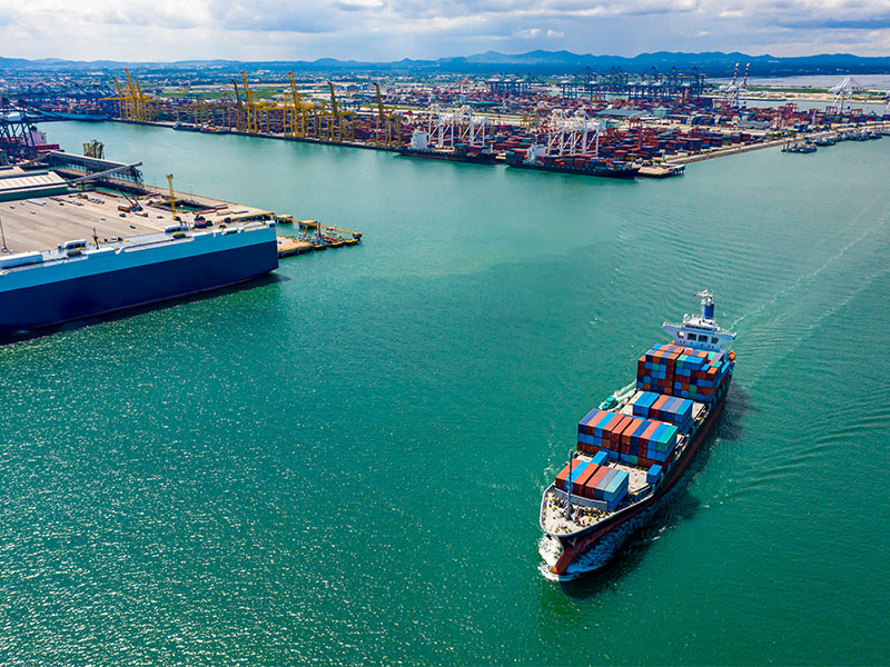 service-ocean-freight-chrome-cargo